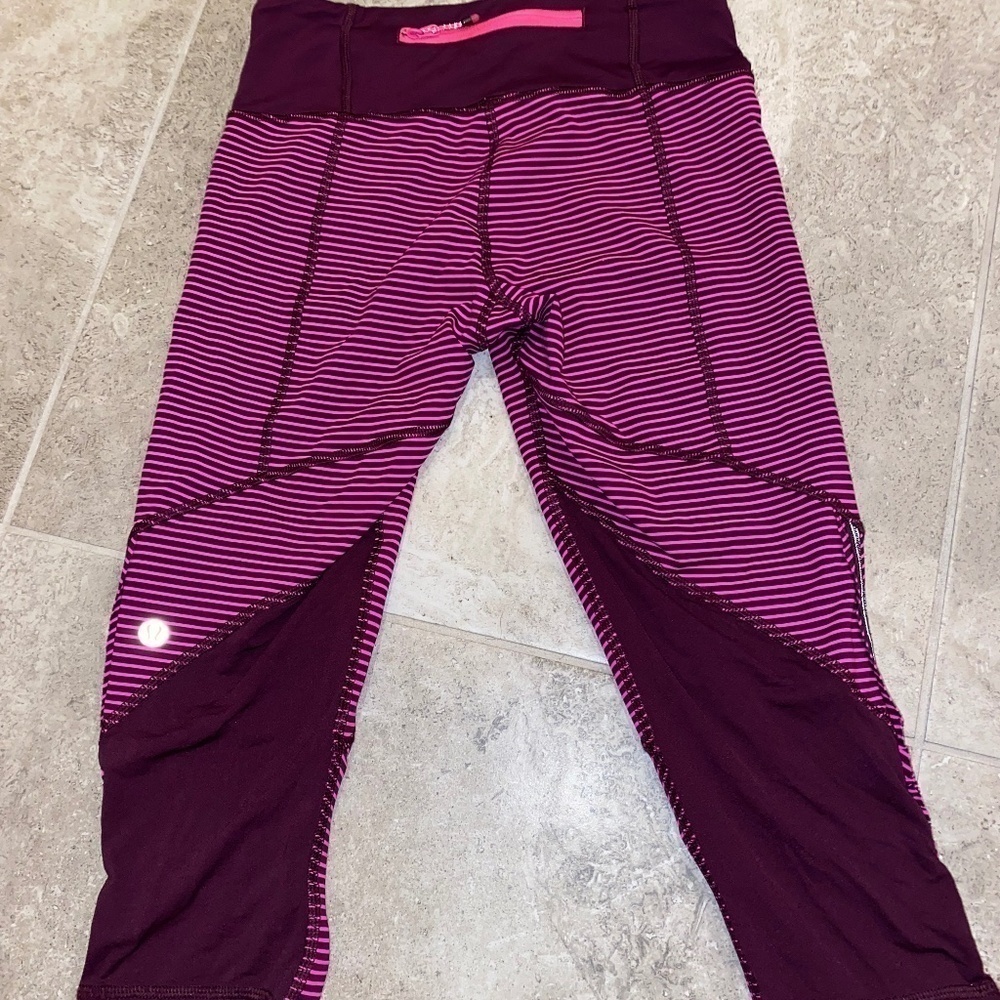 Run For Your Life Crop Hyper Stripe Raspberry Glo Light - Picture 7 of 8